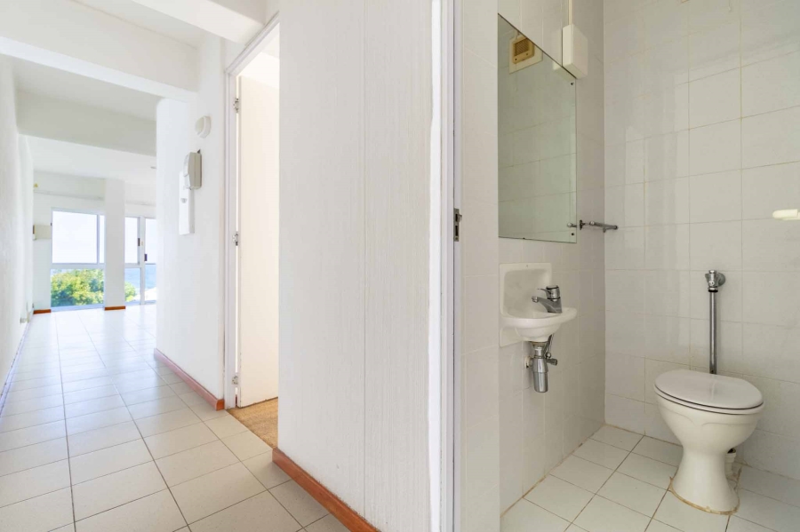 To Let 2 Bedroom Property for Rent in Clifton Western Cape